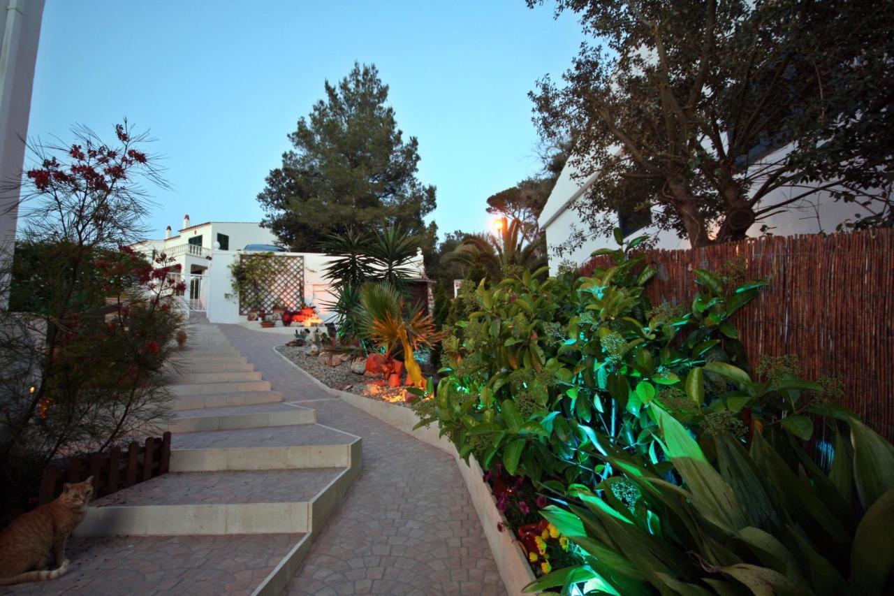 Wunderschoenes Kleines Apartment Fuer 2 Personen Mit Idylischen Blick Ins Gruene Cala Galdana  Dış mekan fotoğraf