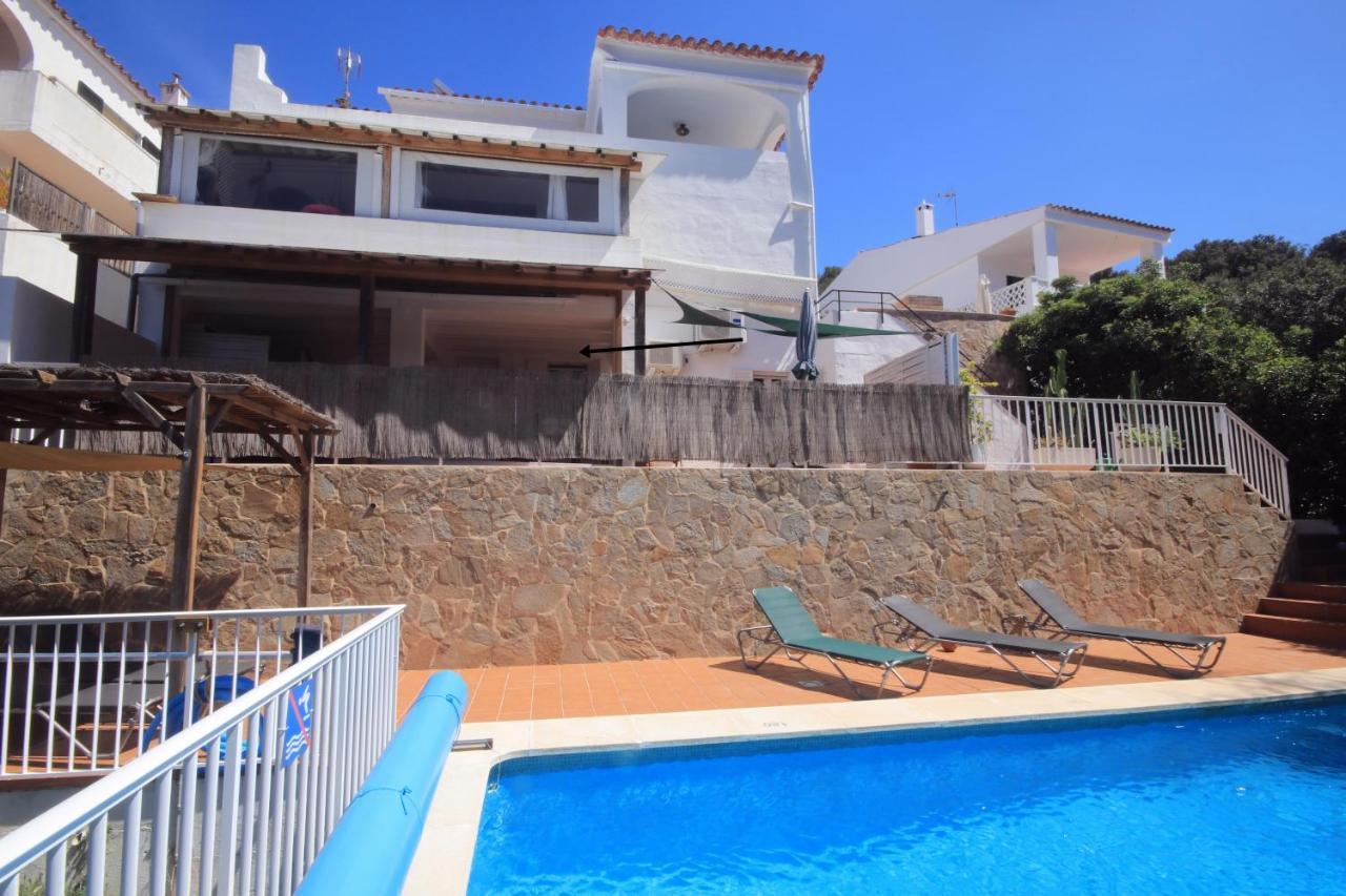 Wunderschoenes Kleines Apartment Fuer 2 Personen Mit Idylischen Blick Ins Gruene Cala Galdana  Dış mekan fotoğraf
