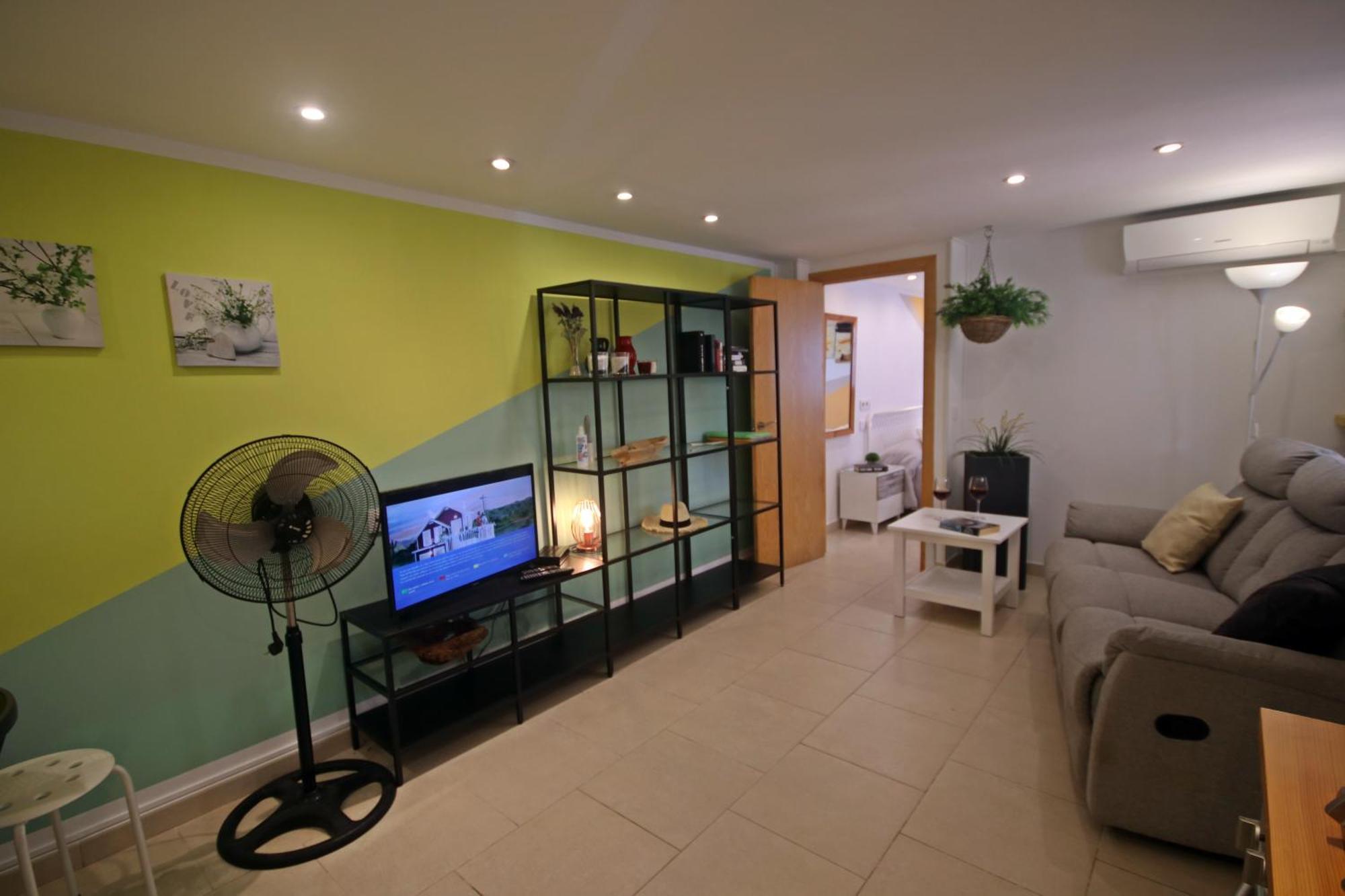 Wunderschoenes Kleines Apartment Fuer 2 Personen Mit Idylischen Blick Ins Gruene Cala Galdana  Dış mekan fotoğraf