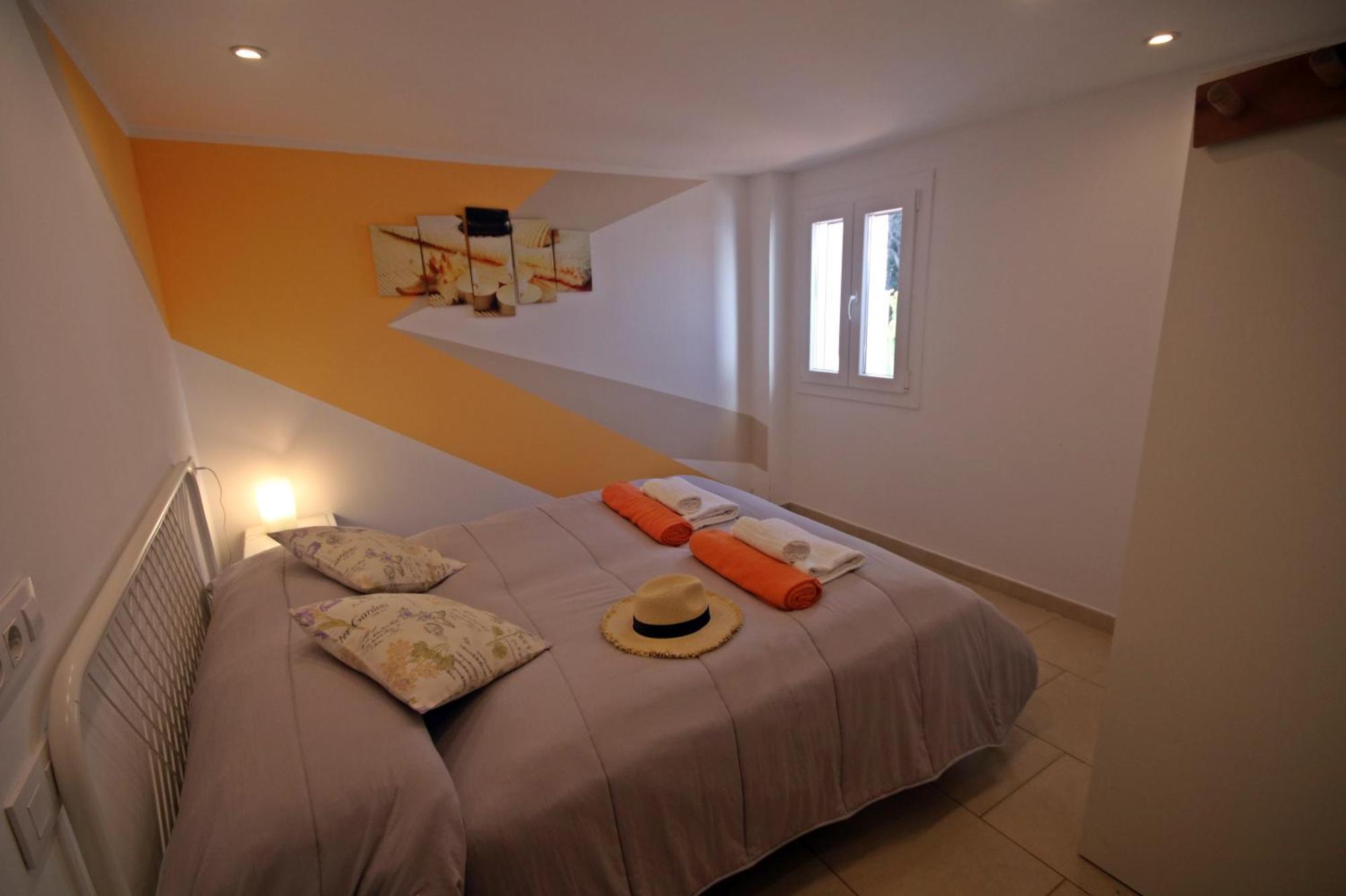Wunderschoenes Kleines Apartment Fuer 2 Personen Mit Idylischen Blick Ins Gruene Cala Galdana  Dış mekan fotoğraf